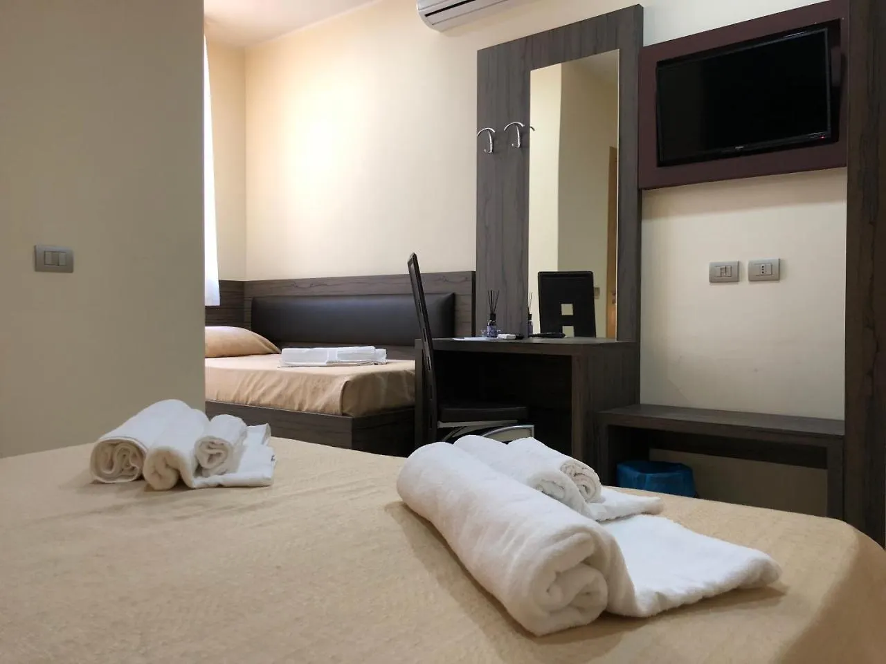 Hotel El Sombrero Licata Italien